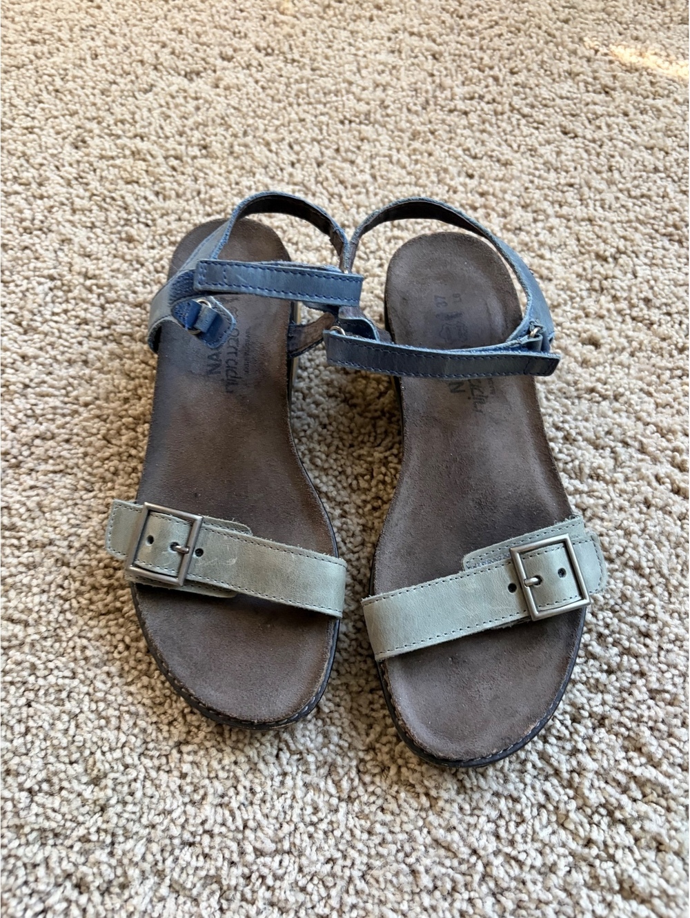 Women's Naot Boho Sandals blue leather dual tone ankle strap  37 US 6-6.5 shoes